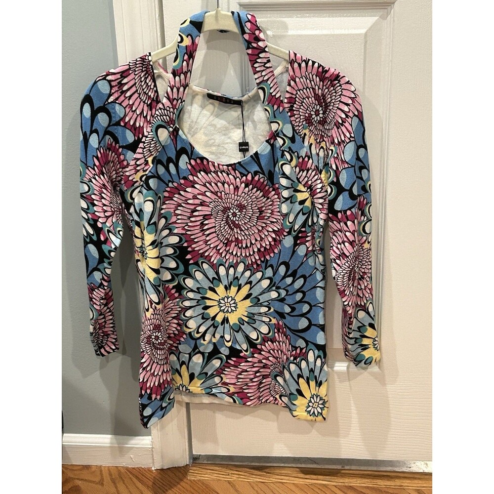 Cyrus New With Tags Multicolor Knit Top Size M